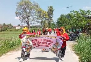 Kebudayaan Kental Dengan Sentuhan Modern, Rt 2 Dusun Gabus Gemparkan Jalan Sehat Desa Wonokromo!