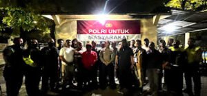 Faris Brewoks Dan Elemen Penduduk  Surabaya Nyatakan Pemberian Sarat  Kepada Pegawapemerintah Penegak Aturan Untuk Tegas Tangani Demo Anarkis.