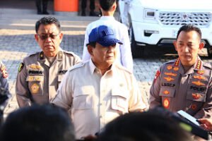 Prabowo Subianto Apresiasi Pengorbanan Aparat, Polisi Terluka Balasan Kericuhan Akan Dapat Kenaikan Pangkat Luar Biasa.